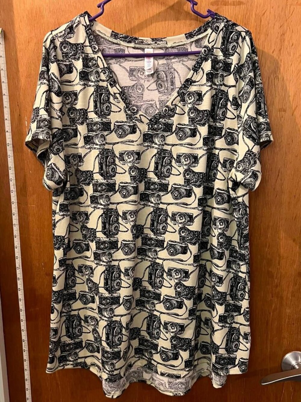Size 2X - LulaRoe - Tan w/Camera Design Short Sleeve V-Neck Pullover